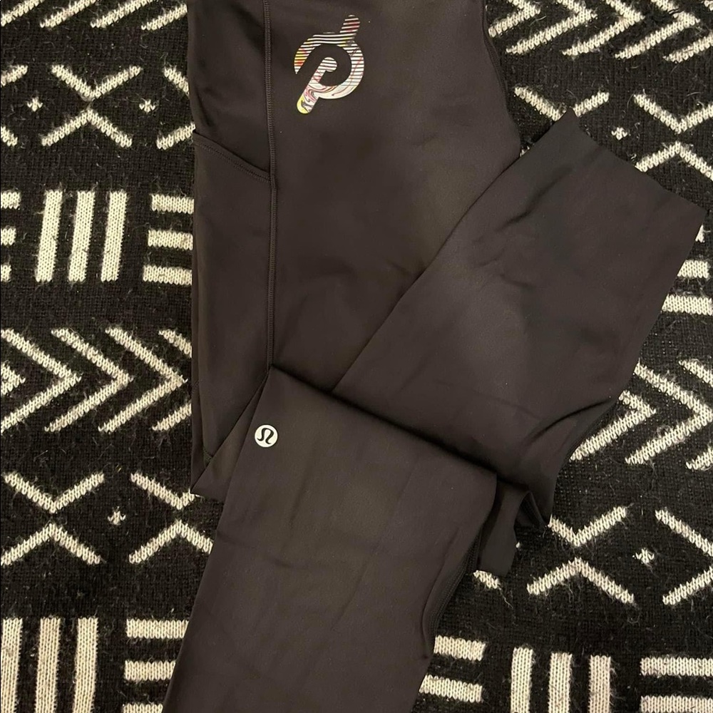 Peloton X LuluLemon size 10